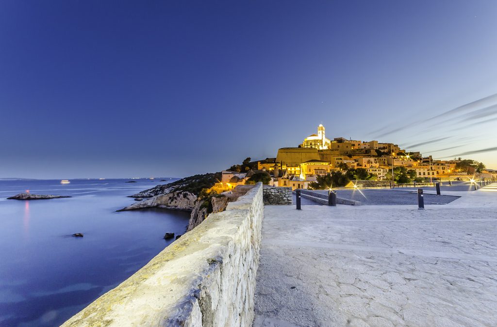Descubre la magia de Ibiza y Formentera en temporada baja